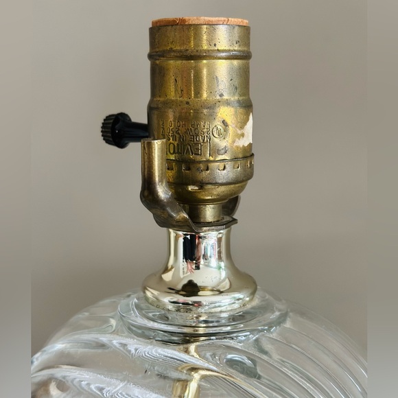 Vintage art deco scallop clear glass Lamp - Picture 8 of 10